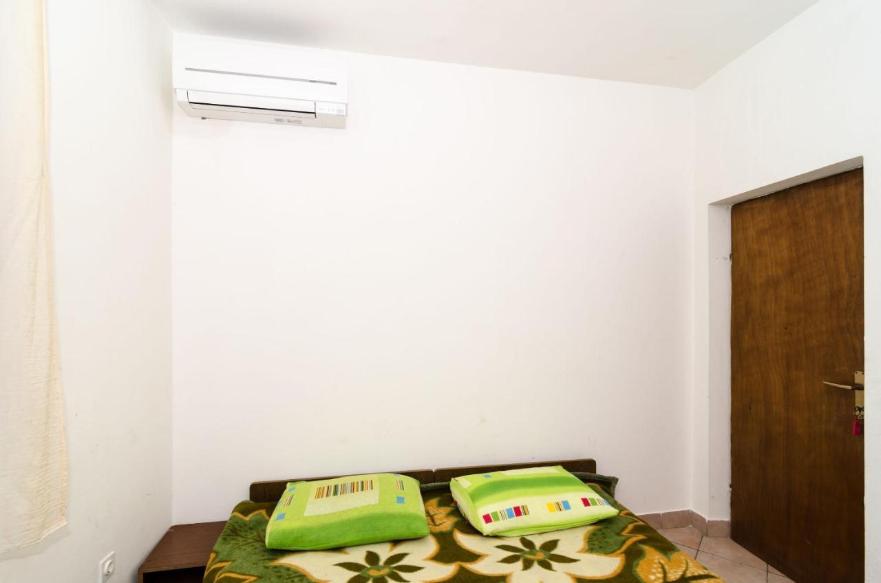 מולונאט Villa Peragic חדר תמונה